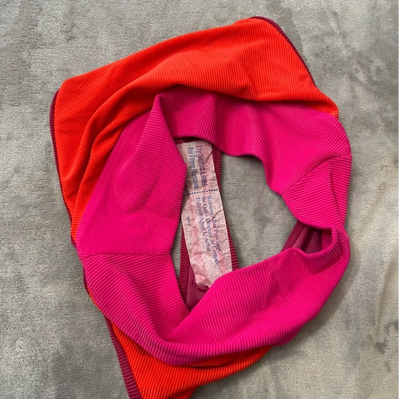 New! Beach Riot Emmy be mine colorblock high waisted bottom 24896 - Picture 7 of 9